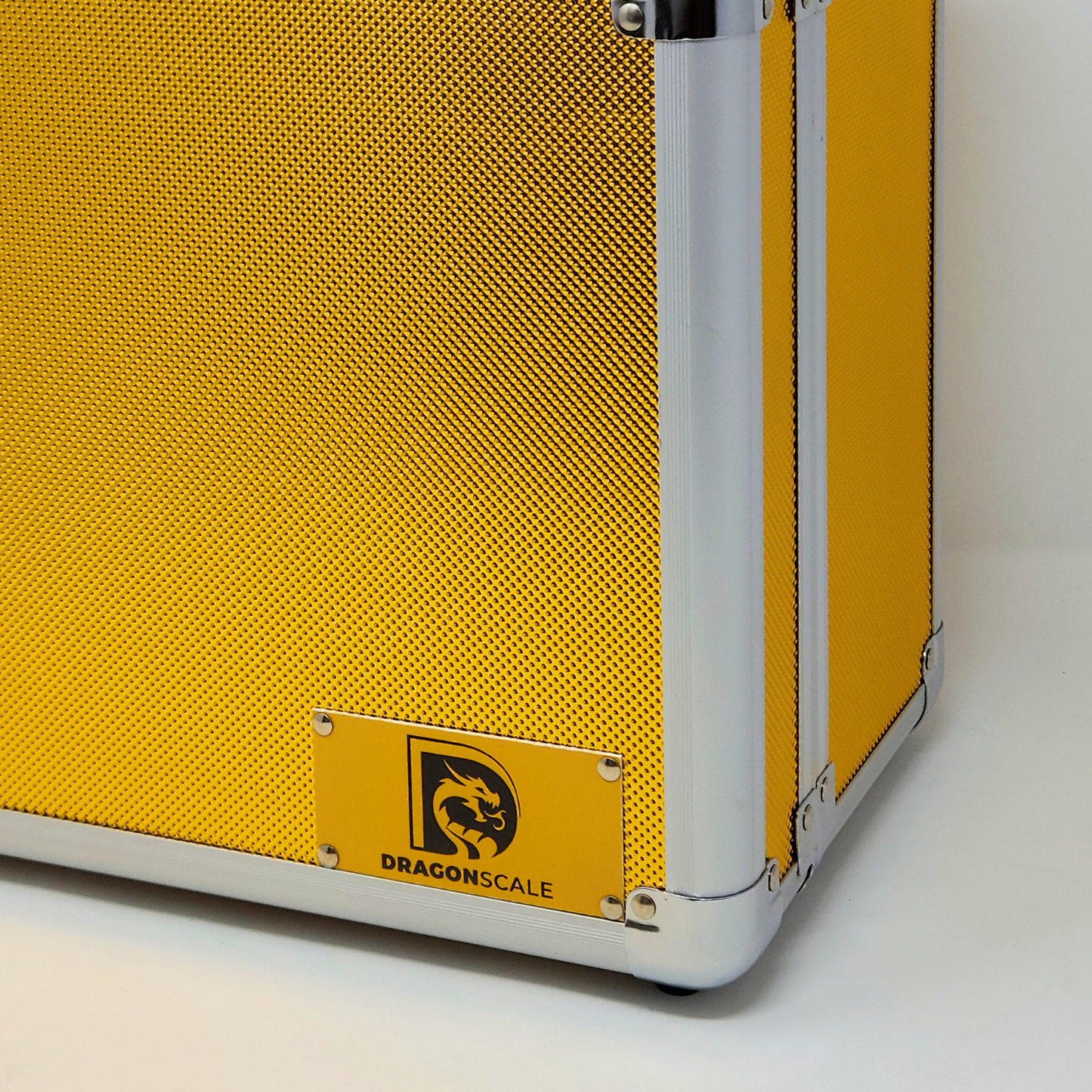 DRAGONSCALE XL-99 Compact Metal Slab Case (Gold)