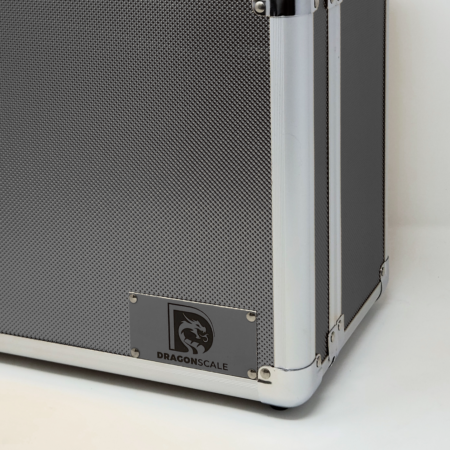 DRAGONSCALE XL-99 Compact Metal Slab Case (Grey)